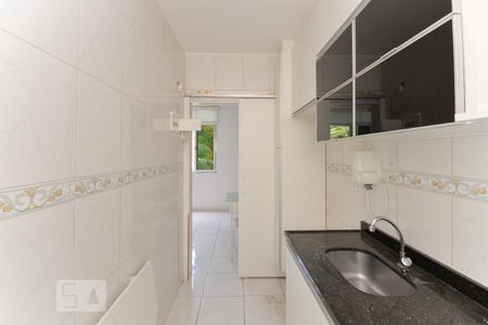 Apartamento à venda com 49m², 2 quartos e 1 vagaCozinha