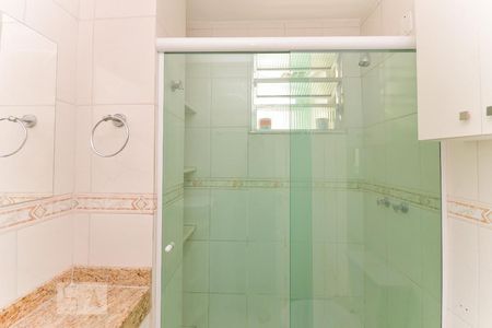 Apartamento à venda com 49m², 2 quartos e 1 vagaBanheiro 