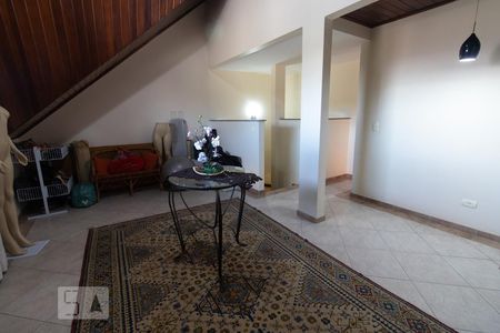Sala Superior de casa de condomínio para alugar com 4 quartos, 155m² em Jardim das Américas, Curitiba