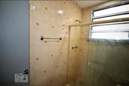 Apartamento para alugar com 85m², 2 quartos e sem vagaBanheiro