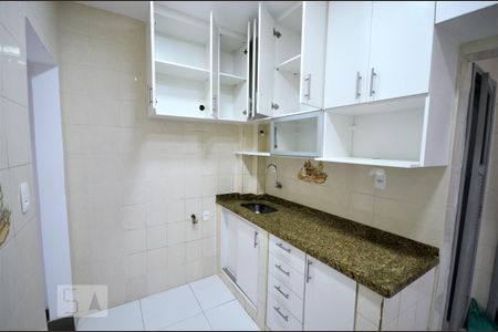 Apartamento para alugar com 85m², 2 quartos e sem vagaCozinha