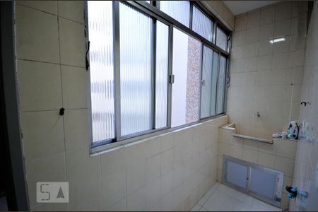 Apartamento para alugar com 85m², 2 quartos e sem vagaÁrea de Serviço