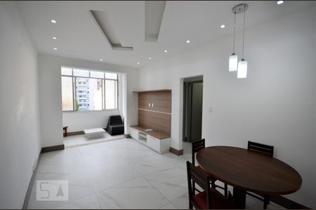 Sala de apartamento para alugar com 2 quartos, 85m² em Glória, Rio de Janeiro