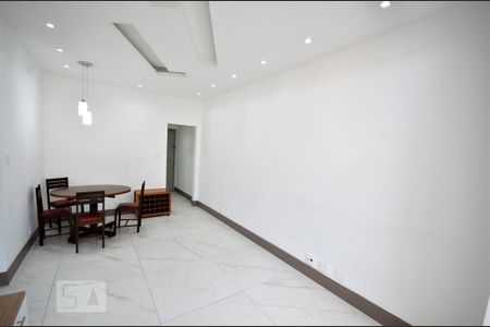 Sala de apartamento para alugar com 2 quartos, 85m² em Glória, Rio de Janeiro