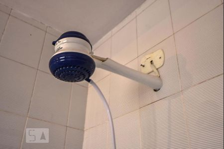 Casa à venda com 680m², 5 quartos e 4 vagasBanheiro 03