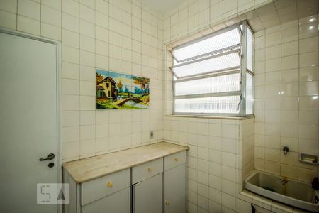 Apartamento para alugar com 120m², 2 quartos e 1 vagaÁrea de Serviço