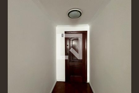 Sala - hall de entrada de apartamento para alugar com 2 quartos, 120m² em Copacabana, Rio de Janeiro