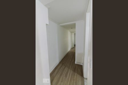 Corredor de apartamento para alugar com 2 quartos, 65m² em Perdizes, São Paulo