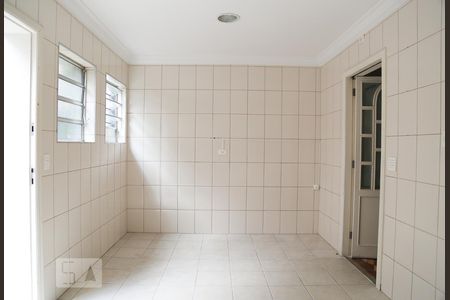 Casa à venda com 180m², 3 quartos e 2 vagasCozinha