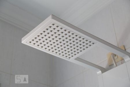 Casa à venda com 180m², 3 quartos e 2 vagasBanheiro 1