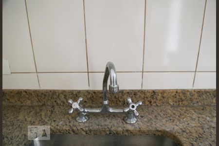 Casa à venda com 180m², 3 quartos e 2 vagasCozinha - Torneira