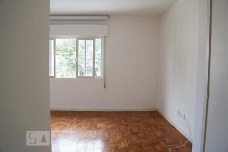Suite de casa à venda com 3 quartos, 180m² em Planalto Paulista, São Paulo