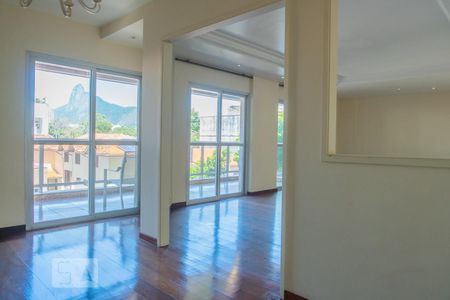 Sala de apartamento para alugar com 3 quartos, 165m² em Urca, Rio de Janeiro