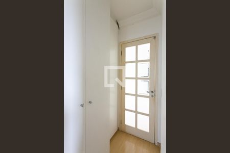 Apartamento à venda com 68m², 3 quartos e 2 vagas Apartamento à venda com 68m², 3 quartos e 2 vagasCorredor