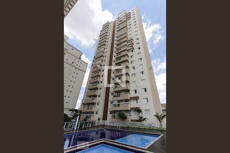 Apartamento à venda com 68m², 3 quartos e 2 vagas Apartamento à venda com 68m², 3 quartos e 2 vagasFachada