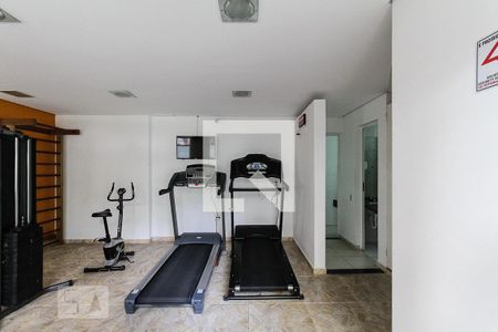 Apartamento à venda com 68m², 3 quartos e 2 vagas Apartamento à venda com 68m², 3 quartos e 2 vagasÁrea comum - Academia