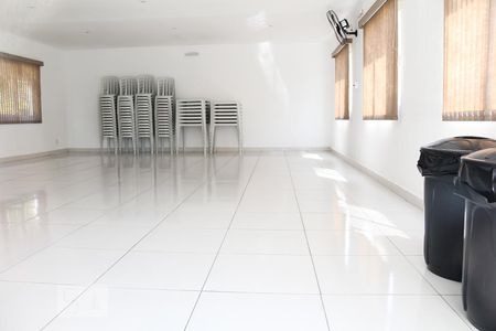 Apartamento para alugar com 51m², 2 quartos e 1 vagaÁrea comum - Salão de festas
