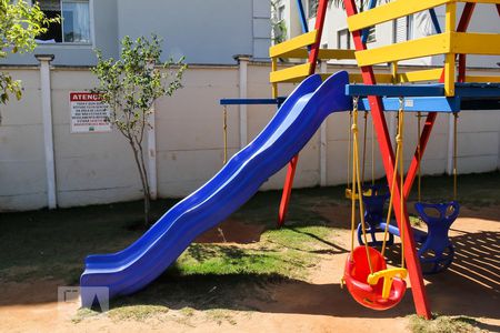 Apartamento para alugar com 51m², 2 quartos e 1 vagaÁrea Comum - Playground