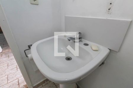 Casa à venda com 140m², 4 quartos e 3 vagasBanheiro de Serviço