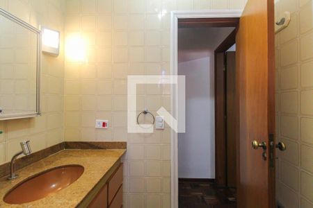 Casa à venda com 140m², 4 quartos e 3 vagasBanheiro