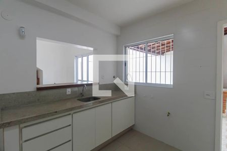 Casa à venda com 140m², 4 quartos e 3 vagasCozinha