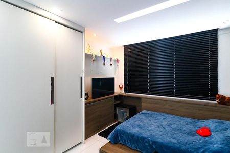 Casa de condomínio à venda com 700m², 5 quartos e 7 vagasSuíte 4