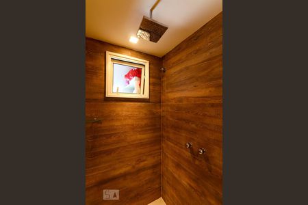 Casa de condomínio à venda com 700m², 5 quartos e 7 vagasBanheiro Social