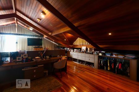 Casa de condomínio à venda com 700m², 5 quartos e 7 vagasSuíte 5