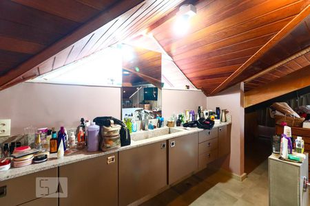 Casa de condomínio à venda com 700m², 5 quartos e 7 vagasBanheiro da Suíte 5