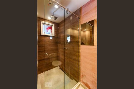 Casa de condomínio à venda com 700m², 5 quartos e 7 vagasBanheiro Social