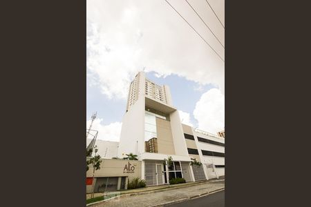 Apartamento à venda com 65m², 2 quartos e 1 vagaFachada