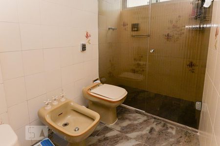 Apartamento à venda com 82m², 2 quartos e 1 vagaBanheiro Suíte