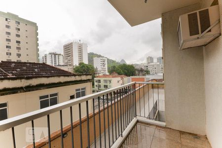 Varanda Sala de apartamento à venda com 2 quartos, 82m² em Tijuca, Rio de Janeiro