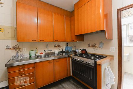 Apartamento à venda com 82m², 2 quartos e 1 vagaCozinha