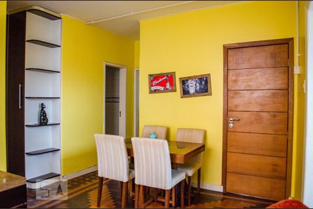 Detalhe Sala de apartamento à venda com 2 quartos, 74m² em Floresta, Porto Alegre