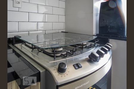 FOGÃO de apartamento à venda com 2 quartos, 68m² em Jardim Ivana, São Paulo