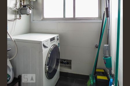 Apartamento à venda com 68m², 2 quartos e 2 vagasÁREA DE SERVIÇO