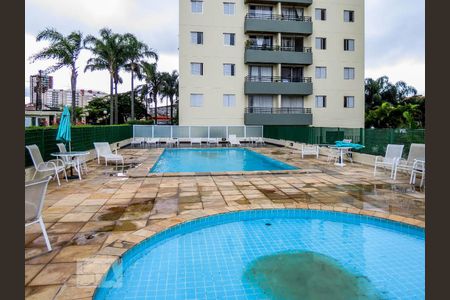 Apartamento à venda com 68m², 2 quartos e 2 vagasPISCINA