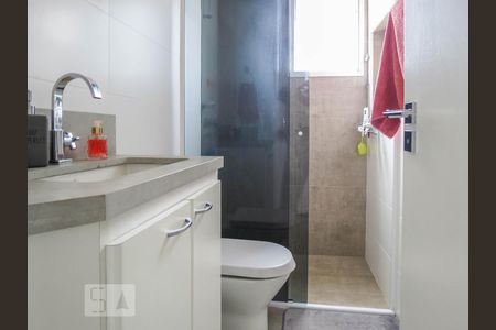 Apartamento à venda com 68m², 2 quartos e 2 vagasBANHEIRO