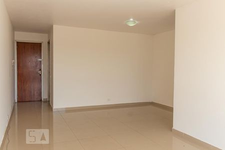 Sala de apartamento à venda com 3 quartos, 90m² em Vila Campestre, São Paulo