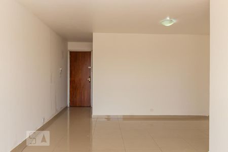Sala de apartamento à venda com 3 quartos, 90m² em Vila Campestre, São Paulo