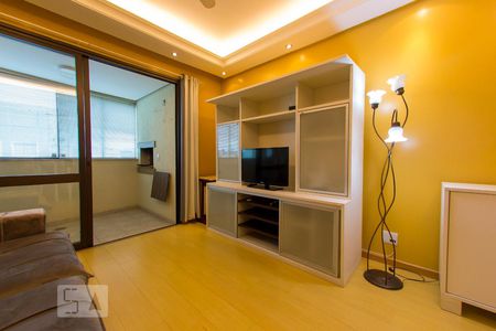 Apartamento para alugar com 80m², 2 quartos e 1 vaga