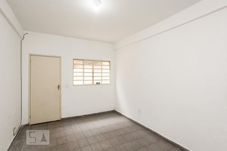 Sala de Casa com 1 quarto, 80m² Jardim Rosana