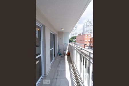 Varanda de kitnet/studio para alugar com 1 quarto, 31m² em Santo Amaro, São Paulo