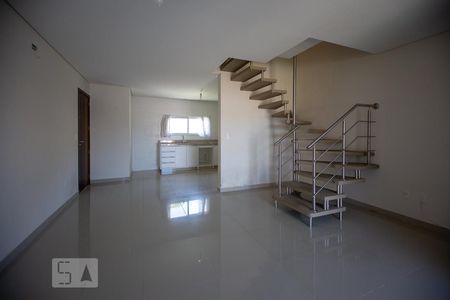 Casa para alugar com 3 quartos, 146m² em Campeche, Florianópolis