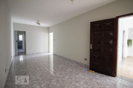 Casa para alugar com 3 quartos, 120m² em Jardim Modelo, São Paulo