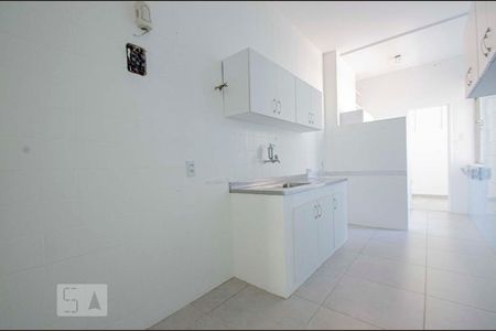 Apartamento à venda com 96m², 3 quartos e 1 vagaCozinha