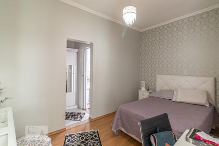 Casa à venda com 120m², 3 quartos e 6 vagas Casa à venda com 120m², 3 quartos e 6 vagasSuite 1