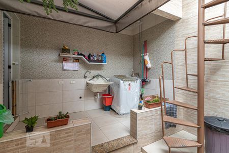 Casa à venda com 120m², 3 quartos e 6 vagas Casa à venda com 120m², 3 quartos e 6 vagasÁrea de Serviço