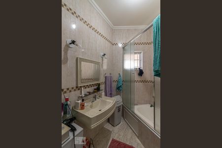 Casa à venda com 120m², 3 quartos e 6 vagas Casa à venda com 120m², 3 quartos e 6 vagasBanheiro da Suite 2